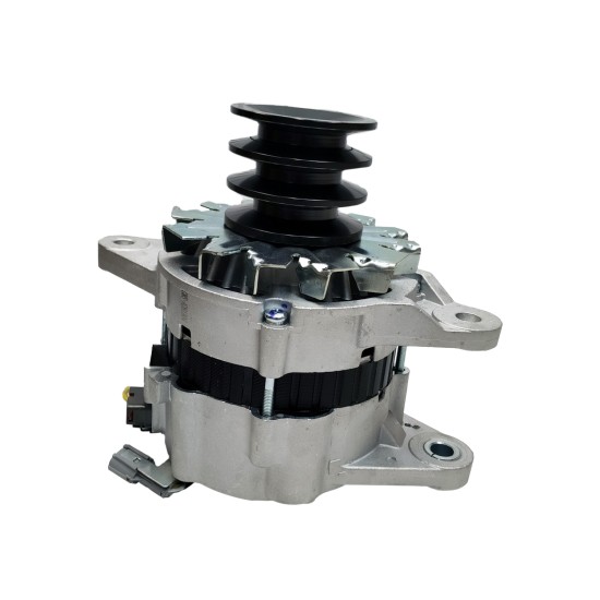 Alternator Isuzu 1812006032 SPINPARTS